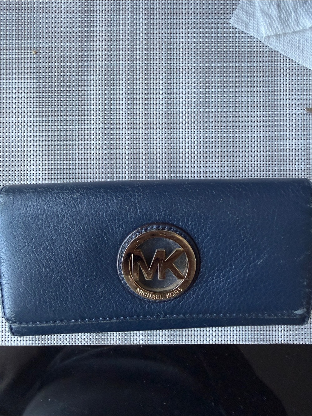 Michael Kors Men's Navy Leather Card Holder with Gold MK Emblem